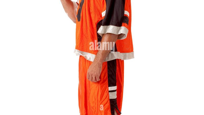 为了确保消费者和维修技师能够顺利享受原厂配件的质保服务，以下条件需满足：